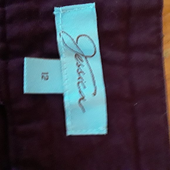 Cute plum skort - Picture 2 of 6